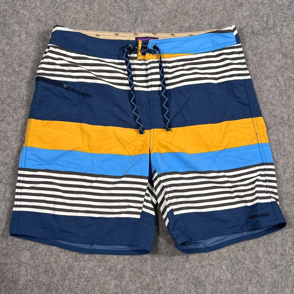 Patagonia Fitz Stripe Yurt Yellow Wavefarer 19" Board Shorts Men's Size 34